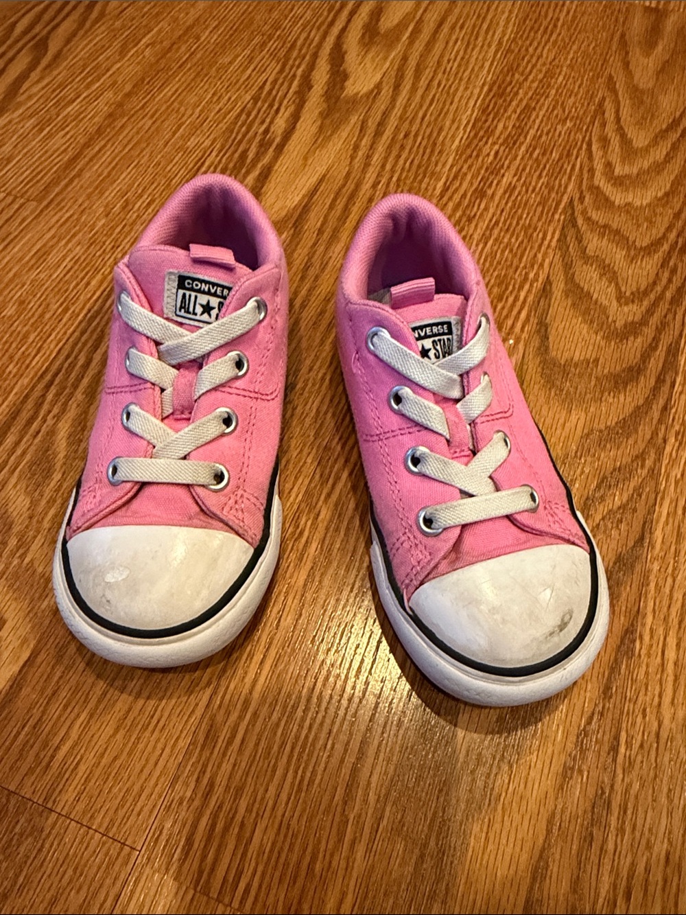 Converse Kids Pink Low-Top Canvas Sneakers